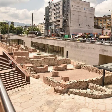 Sofiacitycentre - Metrostation Serdika Hostel